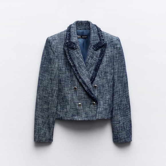 ZARA TEXTURED SHORT BLAZER - Picture 6 of 11